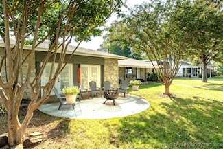 2828 Riverview Rd, Kingston, OK 73439