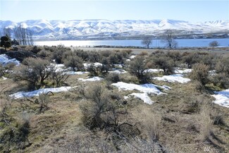 310 Desert Aire Dr SW, Mattawa, WA 99349