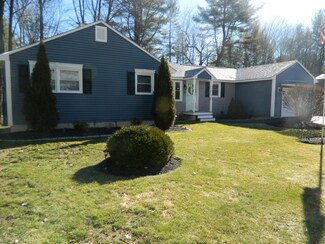15 Duffy St, Franklin, NH 03235