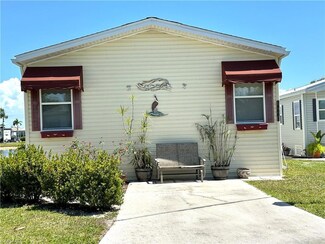 20081 Cobblestone Ct, Estero, FL 33928