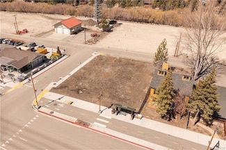 42630 Moonridge Rd, Big Bear Lake, CA 92315