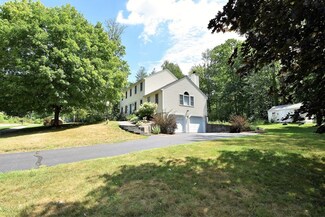 38 Conservation Dr, Whitinsville, MA 01588