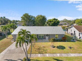 296 Las Palmas St, Royal Palm Beach, FL 33411