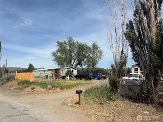 7343 Tarpiscan Rd, Malaga, WA 98828