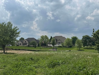 17581 Letterbrick Run Unit 82, Leo, IN 46765