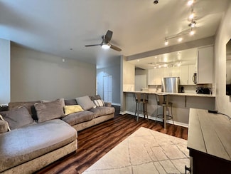 234 N Broadway Unit 302, Milwaukee, WI 53202