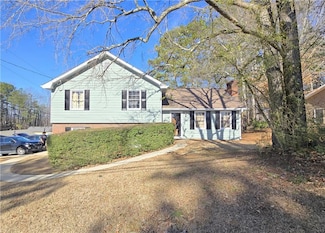 1330 Hillcrest Dr, Sugar Hill, GA 30518