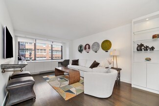 301 E 69th St Unit 4B, New York, NY 10021