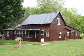 8449 N Lake Rd, Corfu, NY 14036