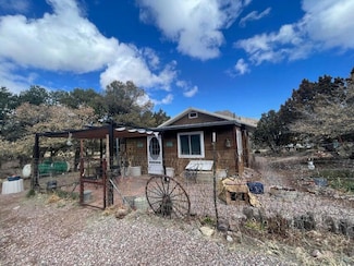 175 Hop Canyon Rd, Magdalena, NM 87825