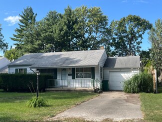 1614 W White St, Champaign, IL 61821