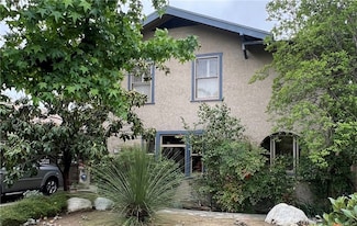 526 W 12th St, Claremont, CA 91711