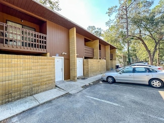 717 SW 68th Terrace Unit A, Gainesville, FL 32607