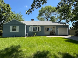 545 Missouri Dr, Pickstown, SD 57367