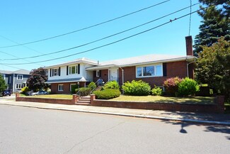 231 Grovers Ave, Winthrop, MA 02152
