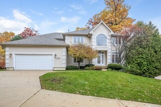 2908 N Southern Hills Dr, Wadsworth, IL 60083