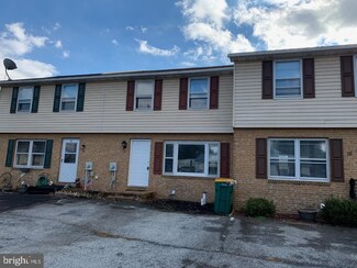 14 W 9th St, Waynesboro, PA 17268