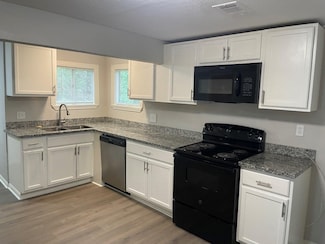 309 E Pine, Daisetta, TX 77533