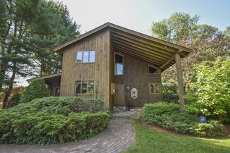 17 Mayfield Rd, Auburn, MA 01501