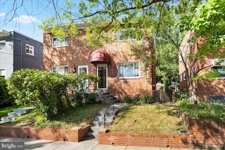 820 Oglethorpe St NE, Washington, DC 20011