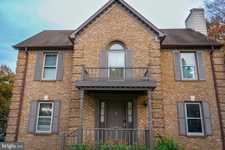 12521 Sweet Leaf Terrace, Fairfax, VA 22033