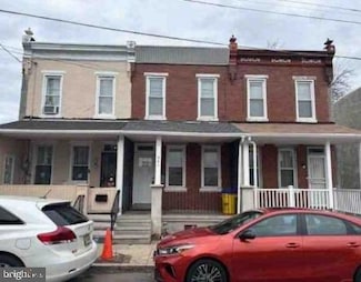 941 Cedar St, Camden, NJ 08102