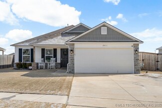 2011 S 15th St, Broken Arrow, OK 74012