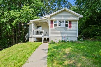 3 Irene Ave, Webster, MA 01570