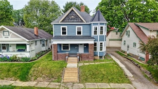 821 9th St SW, Massillon, OH 44647