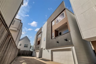 413 N Nagle St Unit B, Houston, TX 77003