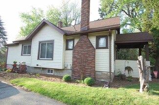 1114 Pontiac Trail, Madison, WI 53711
