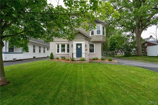 712 Sherman St, Watertown, NY 13601