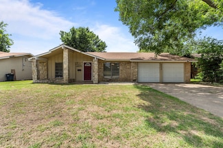 5308 Wentworth St, Fort Worth, TX 76132
