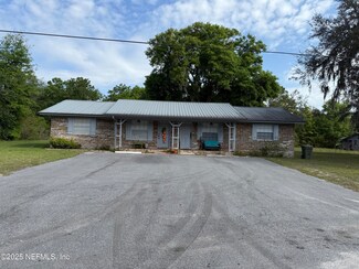 119 Round Lake Rd Unit 1 AND 2, Palatka, FL 32177