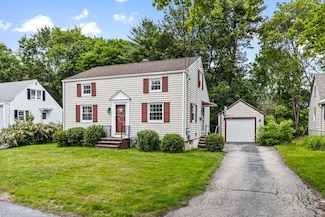 10 Colonial Ct, Portland, ME 04102