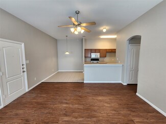 209 Deborah Ln, Crowley, TX 76036
