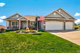 5805 SW 54th Ct, Topeka, KS 66610
