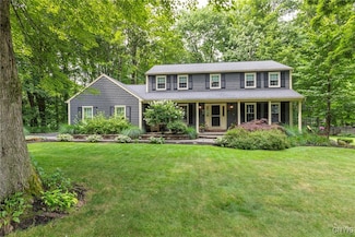 3430 Stanford Dr, Baldwinsville, NY 13027