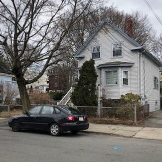 21 Marianna St, Lynn, MA 01902