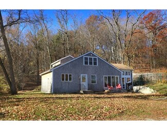 49 King St, Groveland, MA 01834