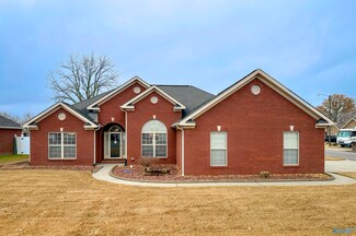 2907 Legacy Dr SW, Decatur, AL 35603