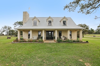 2160 County Road 305, Rockdale, TX 76567