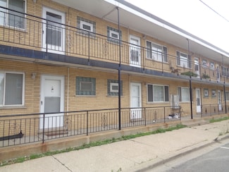 5720 W 95th St Unit 3, Oak Lawn, IL 60453