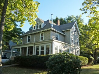 22 Jenison St Unit B, Newtonville, MA 02460