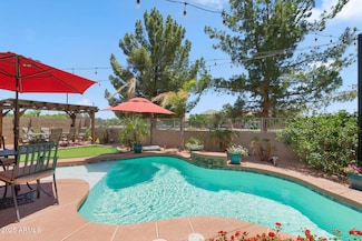 17541 W Statler Dr, Surprise, AZ 85388