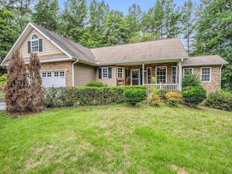 940 Hugh Champion Rd, Tryon, NC 28782