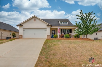 2934 Manley St, Carnesville, GA 30521