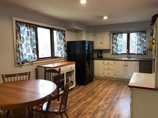 1 Deer St, Bondville, VT 05340