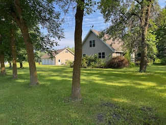 20247 410th Ave, Roseau, MN 56751