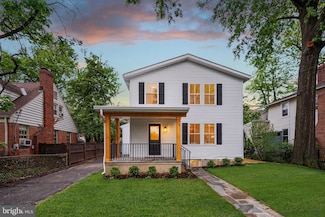 110 E Spring St, Alexandria, VA 22301